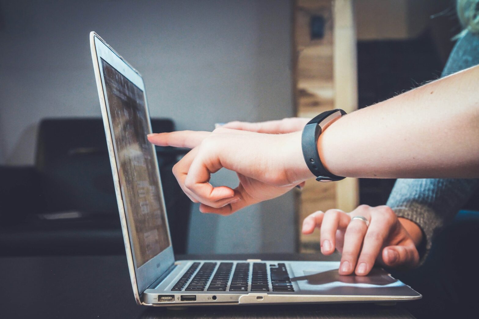 How Much Pipeline Are You Missing? The Hidden Cost of Poor Sales Intelligence